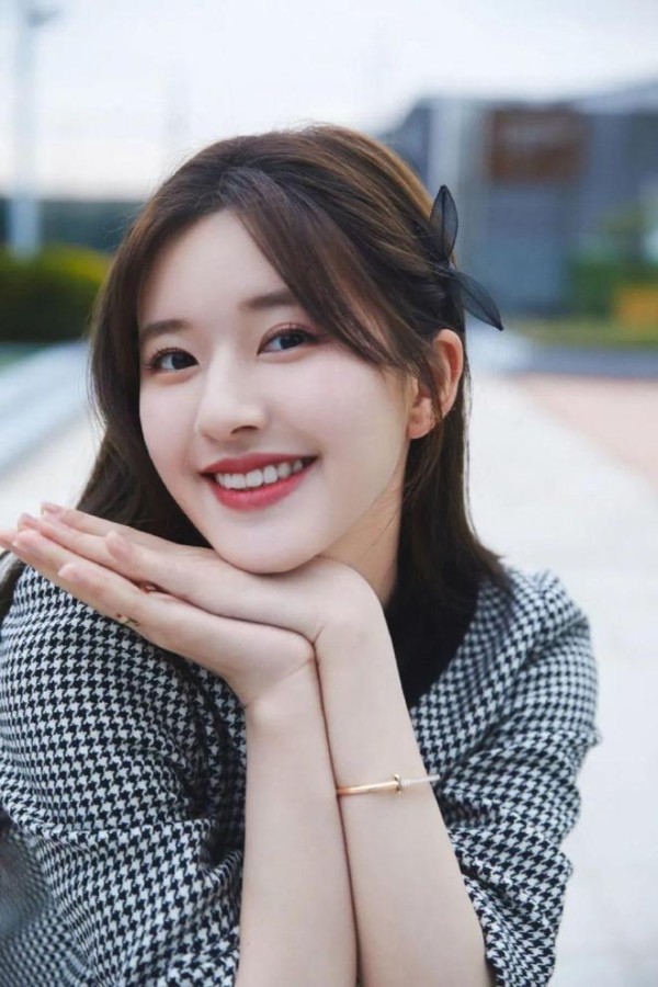 盘点与经纪公司撕破脸的8位明星，有人赔千万，有人被雪藏