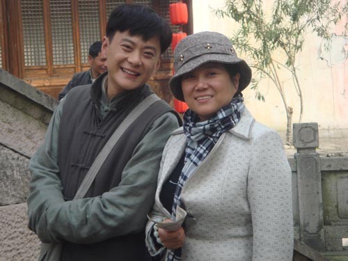 《望族》做大媒王斑联姻华谊(图)