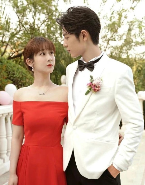 暴雨吻戏：画面表演戏外三线同时发力，谁在拼接真相？