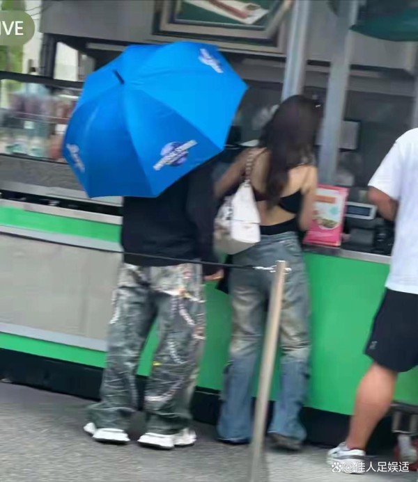 黄晓明私人行程被扒，内娱无底线窥探该停了