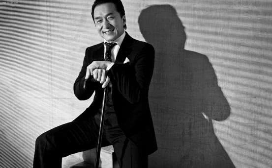 娱乐圈中的这些明星，一出道就非常火，现在也非常火