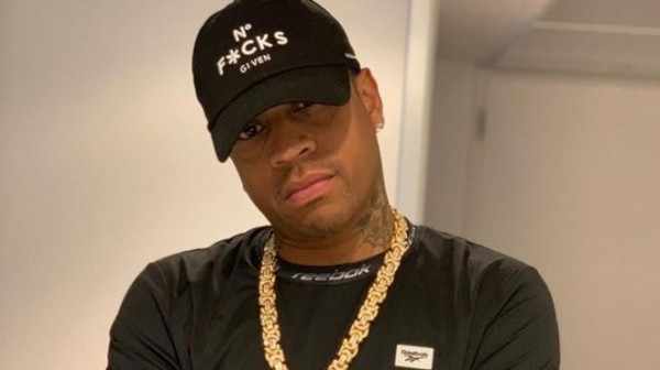 终于开喷了！艾弗森不满落选50大巨星，摆出荣誉PK不服来战