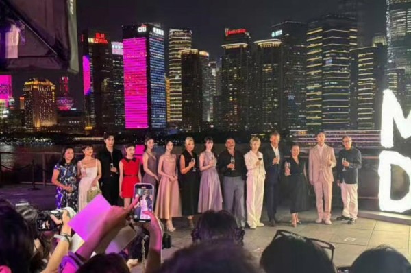 王楚然团队暗讽迪丽热巴？一句台词引爆内娱“拉踩”暗战