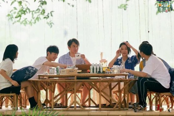 《向往4》杨紫参加节目，因为出场方式太过特别，很多人都忽略了