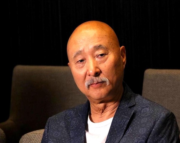 陈佩斯耗资亿拍电影推迟，老艺术家诉求，资金方决策权探秘