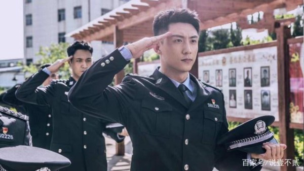 黄景瑜：在所有的流量明星中，他走的路子是最稳且最好的