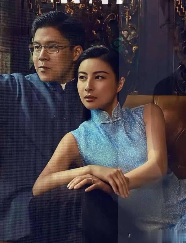 霍启刚深夜密会何超欣？郭晶晶回应婚姻现状豪门体面碎一地