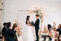 浅谈《明星家暴片段中的演技与社会映照》