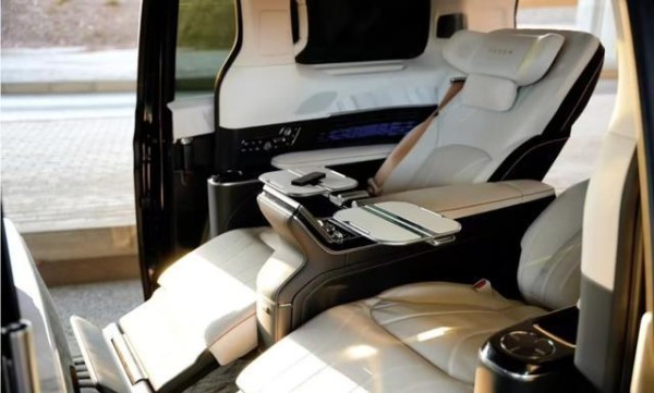 中国自主品牌高端MPV持续升级迭代，四款明星产品应对不同使用环境，彰显民族汽车工业创新实力与市场竞争力-有驾