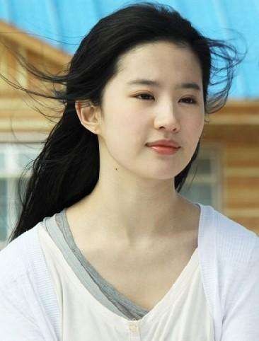 刘亦菲真“大牌”，导演苦等她两个月档期，看了试镜视频没人不服