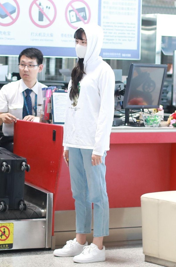 从汤唯到张柏芝：明星妈妈的护娃大战与隐私保护困境