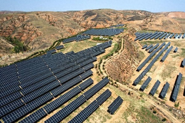 榆林市府谷县：绿色发展 “风光”无限