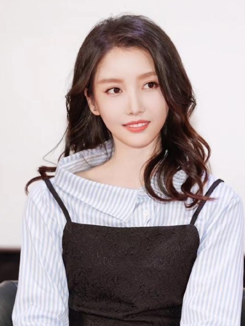 继姜贞羽后，徐艺洋也迎来了综艺，合作嘉宾个个都是大咖！