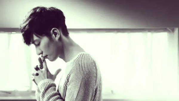 倾城四少再聚首：娱乐圈情怀与往事的追思