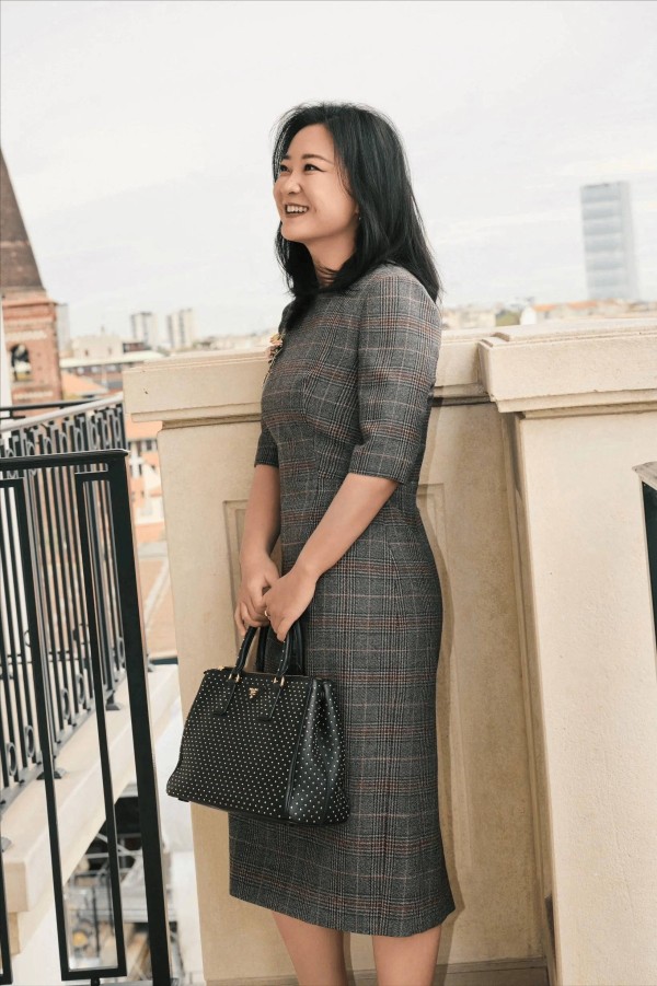 从春晚常客到公司注销，贾玲自曝转型失败：减重100斤也留不住观众