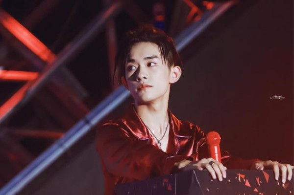 湖南卫视芒果夜阵容强大，大半个娱乐圈齐聚，你最期待谁呢？