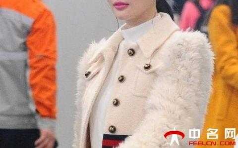 李小璐回应复婚传闻(李小璐回应复婚传闻y)