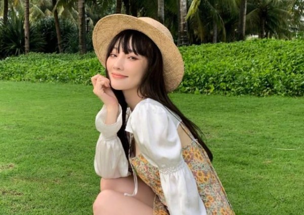 李小璐回应与贾乃亮复婚传闻 回应“我不需要别的”间接否认复婚