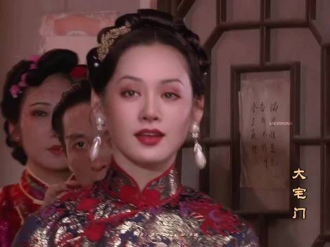 大宅门里女性角色美得各有特色，居然还有宁静