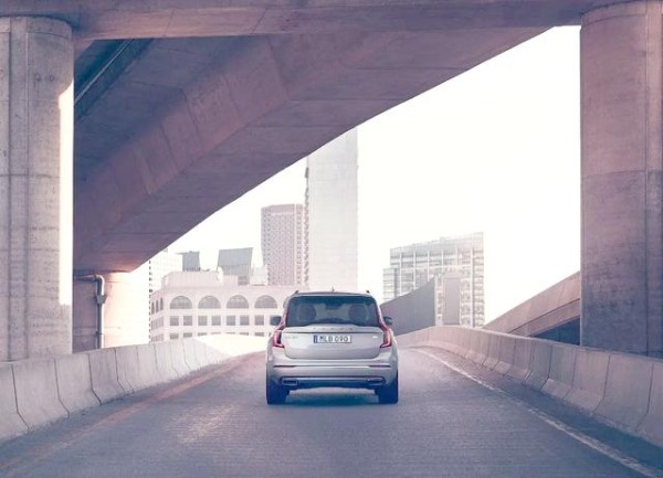 明星效应推动汽车品牌革新与出圈-有驾