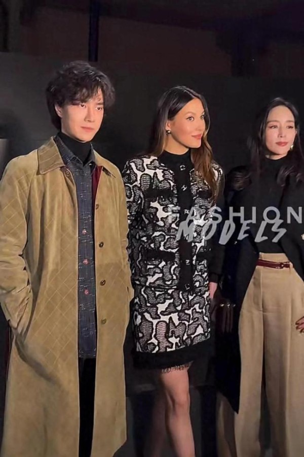 王一博谷爱凌张钧甯合影 体脂率优越的精英运动局