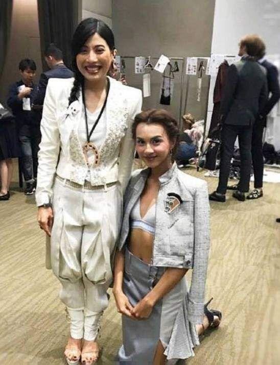 和泰国公主合照, 明星都必须下跪, 图五竟然还有范冰冰的合影!