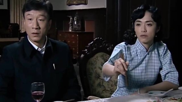 潜伏：翠平真是个小机灵鬼！这句话一出来，根本没人怀疑她是卧底！