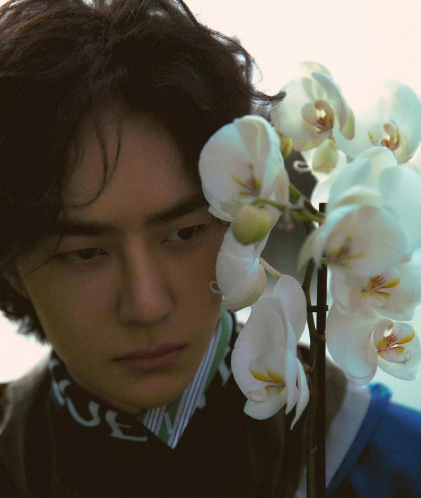 王一博巴黎时装周这波操作，简直是把内娱那些“时尚绝缘体”按在地上反复摩擦