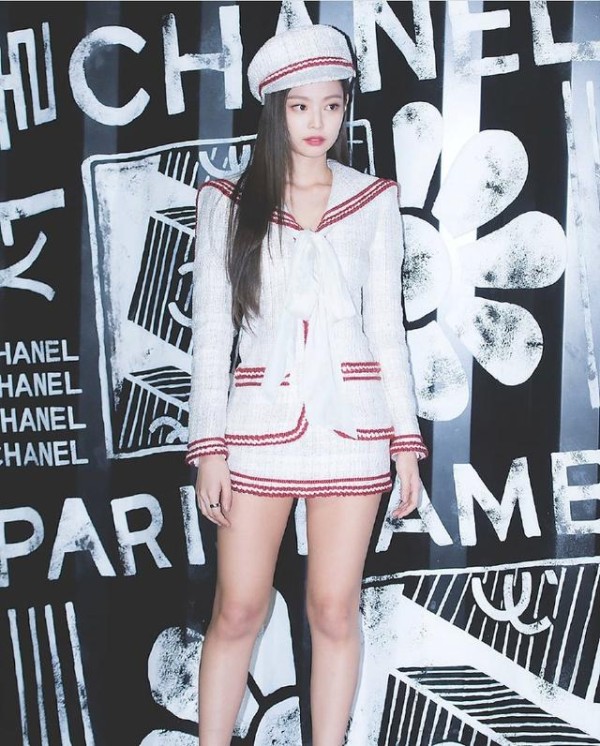 和大牌气质浑然天成的艺人：Jennie、金泰亨、孙娜恩、姜丹尼尔！