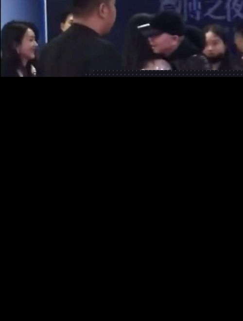 李冰冰赵丽颖牵手怎么回事？李冰冰赵丽颖牵手图片两人私交好吗