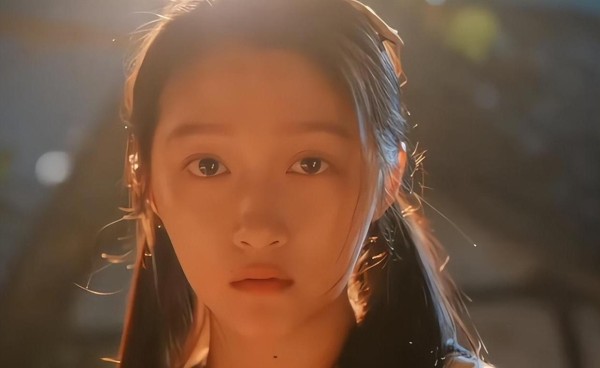 关晓彤陷潜规则疑云？制片人一句“别逼我说出来”引爆娱乐圈权力暗战