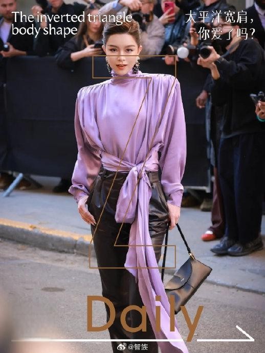 巴黎时装周惊现“咖位鄙视链”！文咏珊、李惠利、岳雨婷同场不同命，一张邀请函撕开娱乐圈最残酷真相