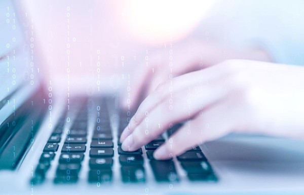 网红经济的高收入与价值观挑战：成功背后的真实故事