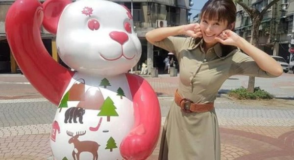 她是大S最好的姐妹，恋爱14年结婚一个月，如今41岁无人敢娶