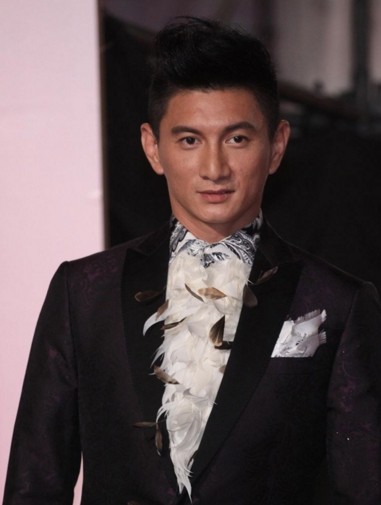 跨界却迎来另一片天的九大明星