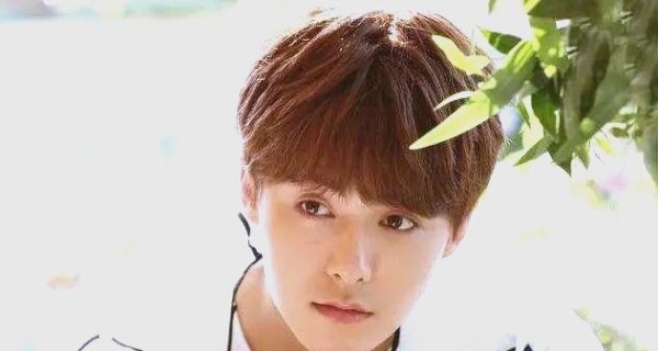 明星机场趣闻：杨紫与张一山的友谊插曲