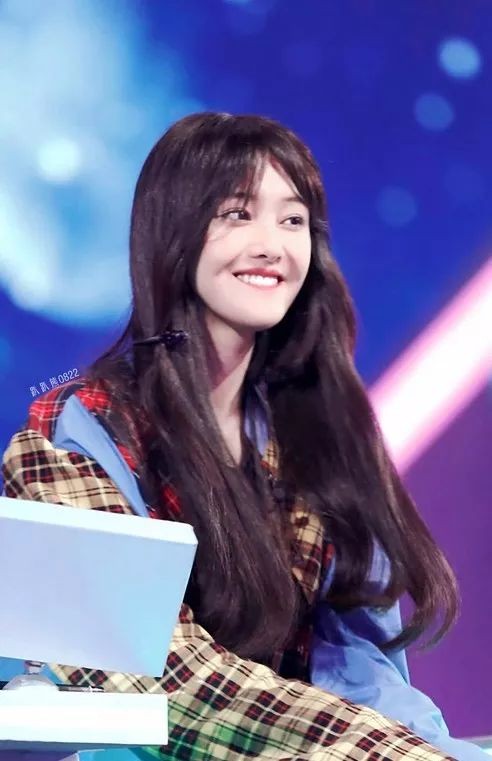 胡彦斌夜会郑爽举止亲密却澄清复合传言，网友：又用郑爽炒作