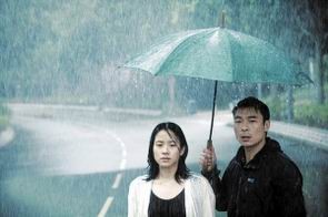 许志安回应与郑秀文复合传言：感情升华像亲人