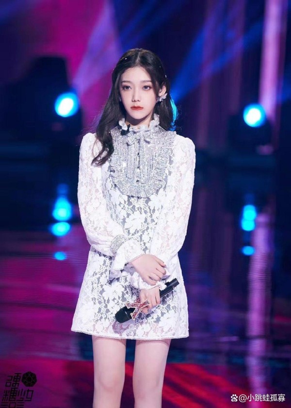 名人红黑榜：希林娜依·高，这次走秀体验不太好