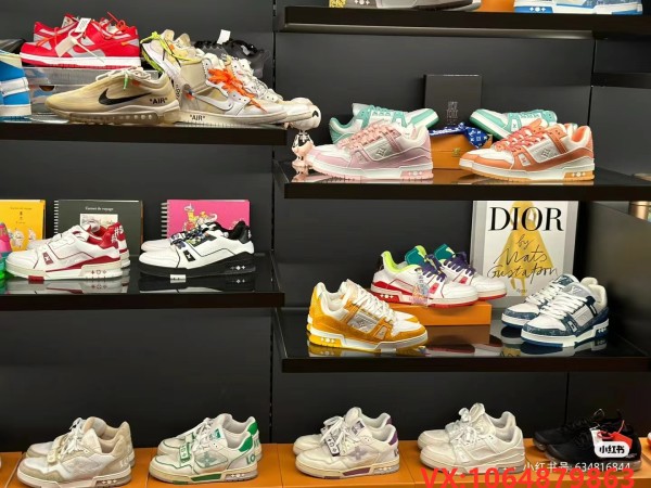 耐克高帮Dunk时尚风潮之选