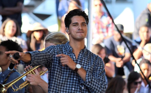 明星齐聚一堂，畅谈娱乐圈八卦风云，娱乐圈风云盛典，明星大揭秘