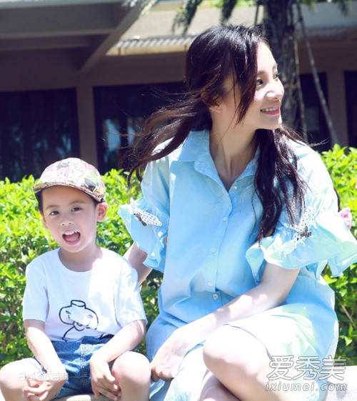 章龄之有整容吗？章龄之昔日雷人旧照曝光 一对比就知道！