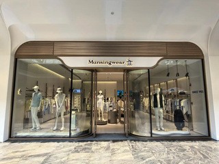 利郎转型，与迪桑特合作进军高尔夫服