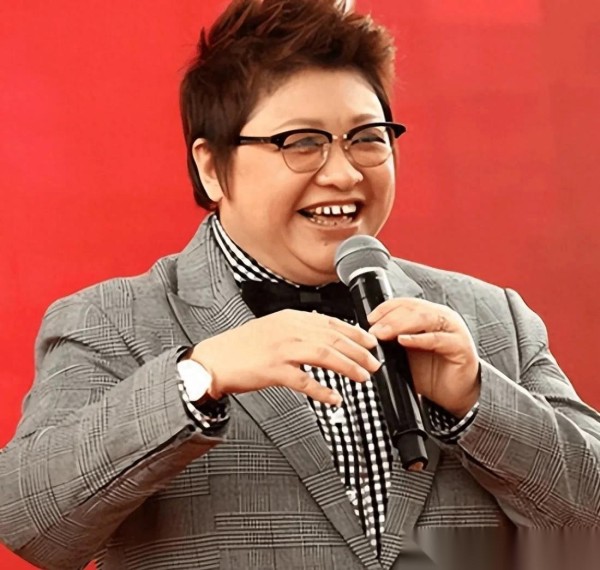 后续！明星捐款汇总，继张柏芝、韩红善举后，又有一对艺人亮相