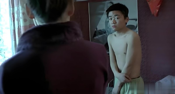 王宝强《棋士》首播封神,被嘲土鳖的他打了多少顶流的脸