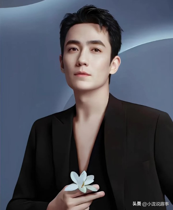 小泷说趣事：朱一龙靠《消失的她》票房逆袭？易烊千玺的商业版图凭什么碾压中生代！

当朱一龙凭借《消失的她》狂揽35亿票房，跻身一线演员行列时，易烊千玺早已用《满江红》《白塔之光》在国际电影节上手握奖杯。同为顶流，为何经济差距如同云泥之别？

朱一龙的逆袭堪称励志。从《镇魂》爆红到《负负得正》拿下金鸡奖提名，他用十年沉淀撕碎“流量”标签。《消失的她》不仅带来票房分红，更让他成为兰蔻、华为等一线品牌的...