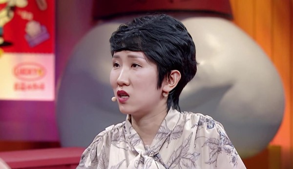 张踩铃节目狂吐槽，敢撕明星情侣，全网炸锅