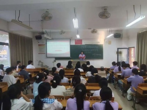 青春逐梦话职规,医路启航绽芳华——临床医学院第三届大学生职业规划大赛