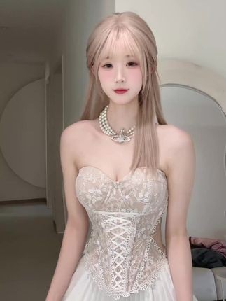 徐雅bj早期视频回顾，从精神小妹到舞蹈明星的蜕变过程