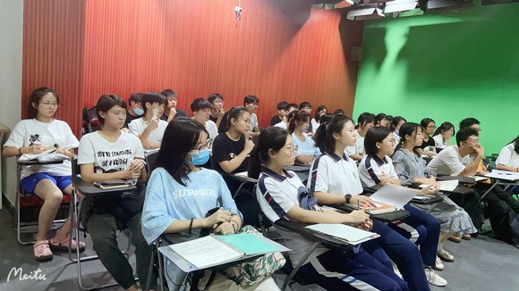 广东分视传媒:演员学表演必知的三种表演训练法